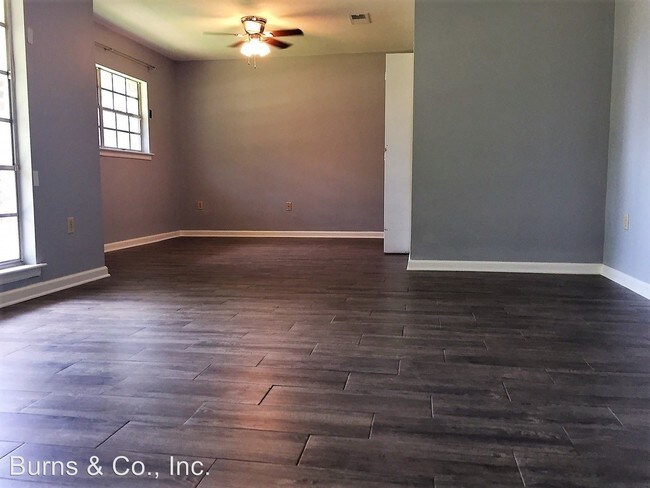 Foto del edificio - 12587 Mollylea Dr