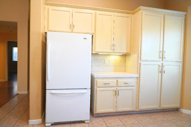 Foto del edificio - 5206 Fawn Hollow Way