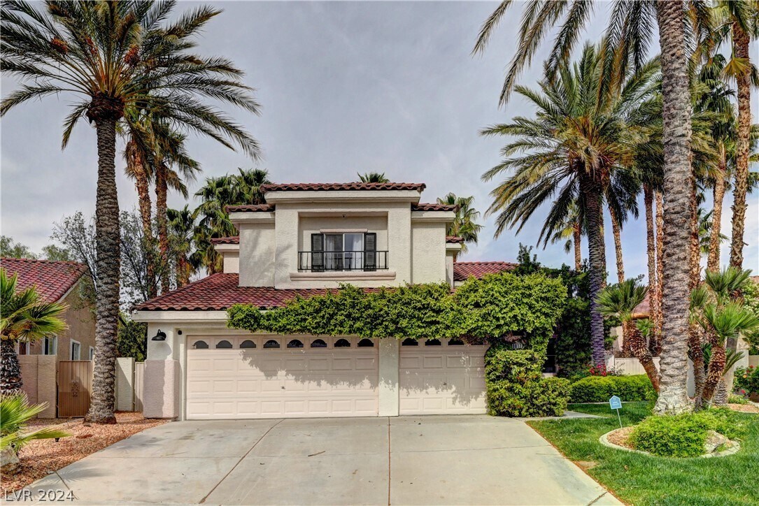 Foto principal - 9817 Park Brook Ave