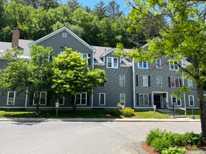 Building Photo - 498 Marlboro Rd