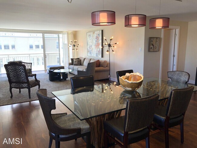 Building Photo - 2 br, 2 bath House - 2200 Pacific Ave #8D