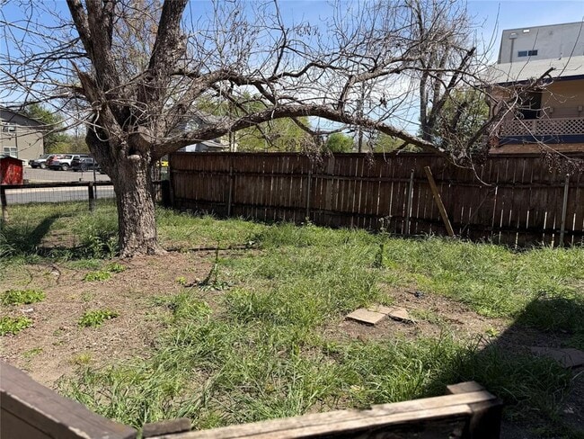 Foto del edificio - 507 Swanee Dr