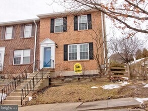 Building Photo - 101 S Oak Cliff Ct