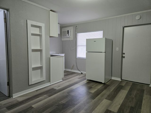 Foto del edificio - 12840 Seminole Blvd