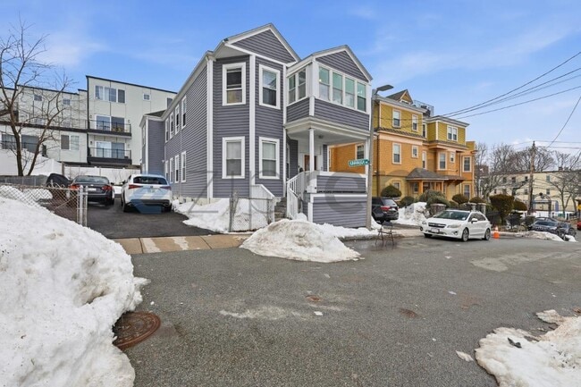 Building Photo - 1 Kavanaugh Way