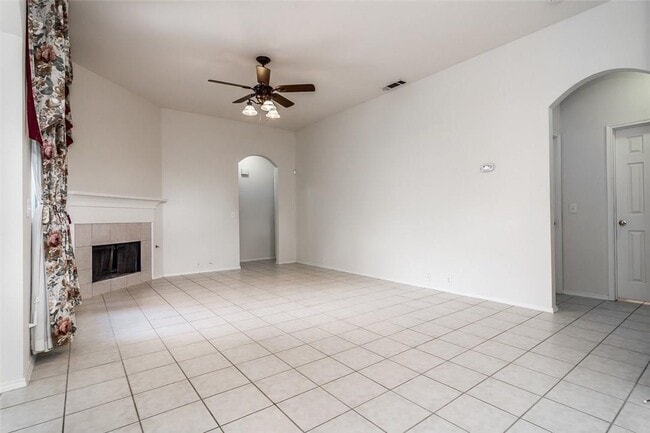 Foto del edificio - 2453 Cimmaron Dr