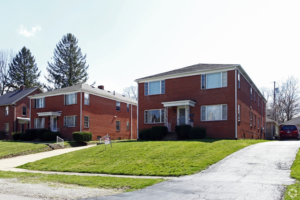 Primary Photo - 361-367 Townview Cir