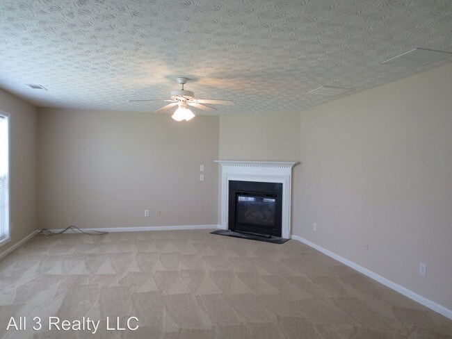Building Photo - 3226 Shady Valley Ln