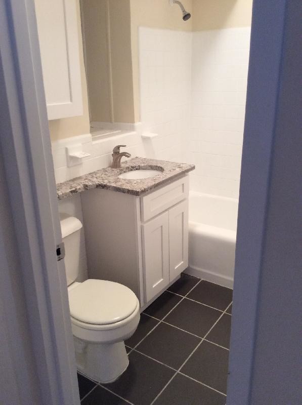 Building Photo - 1440 Beacon St