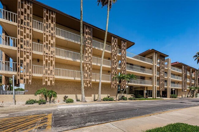 Building Photo - 121 Island Way