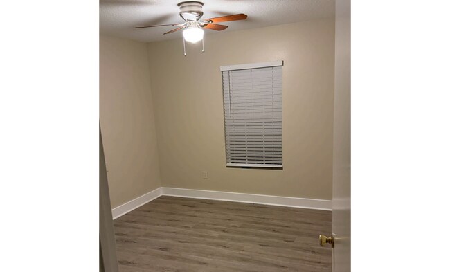 Foto del edificio - 11814 Pleasant Creek Dr