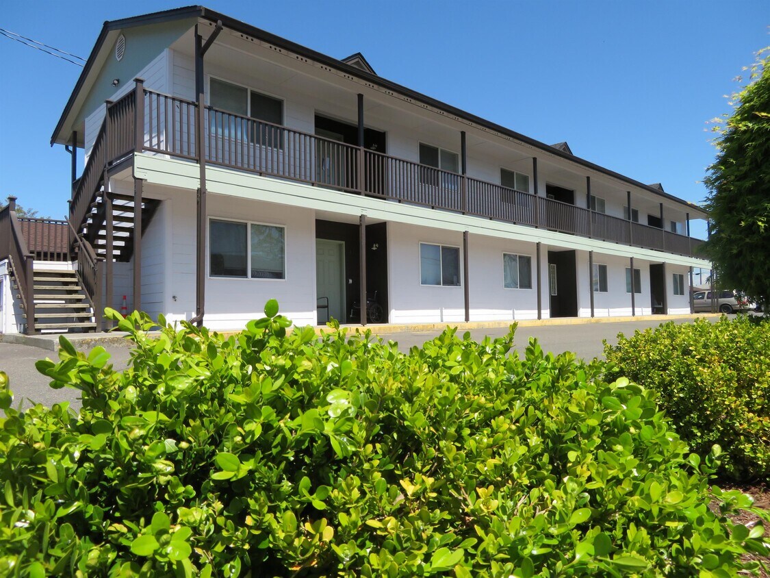 1094 Columbia Ave Unit 1, Marysville, WA 98270 Room for Rent in