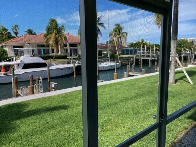 Foto del edificio - 1030 Sugar Sands Blvd