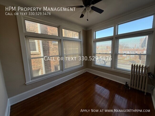 Building Photo - 12933 Clifton Blvd