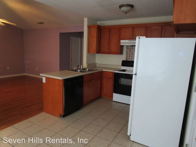 Foto del edificio - 134 Melody Ln NW
