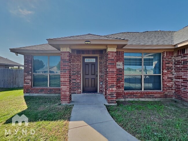 Building Photo - 117 Jolin Ln