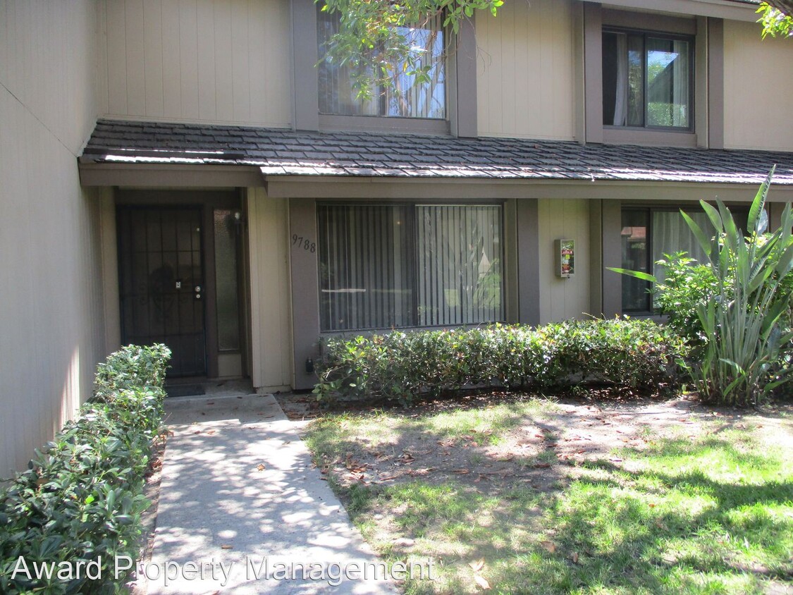 Primary Photo - 4 br, 2.5 bath House - 9788 Canforero Terrace