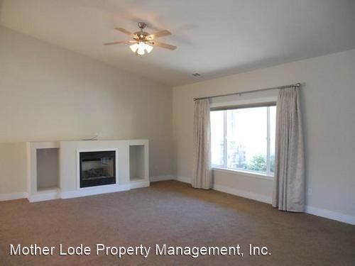 Building Photo - 3 br, 2.5 bath House - 21 Cottage Court