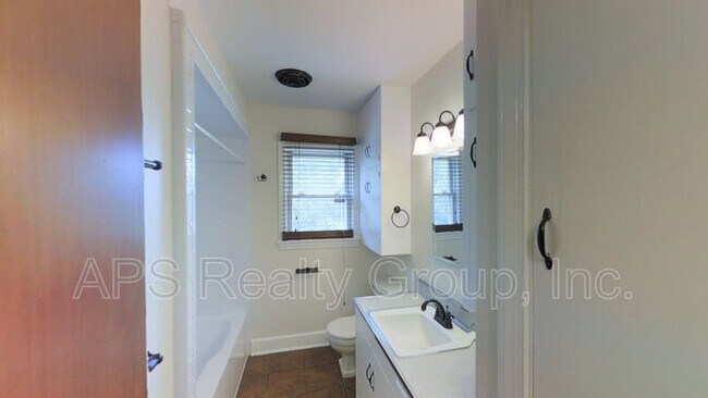 Foto del edificio - 5144 Sunrise Terrace