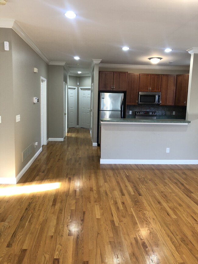 Foto del edificio - 7336 Amherst Ave