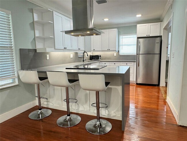Foto del edificio - 802 SW 14th Ave