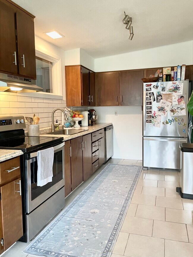 Foto del edificio - 2249 Mason Dr