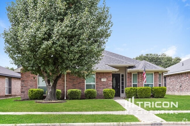 Building Photo - 755 Catalina Dr