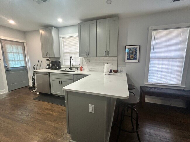 Foto del edificio - 551 Culberson St SW