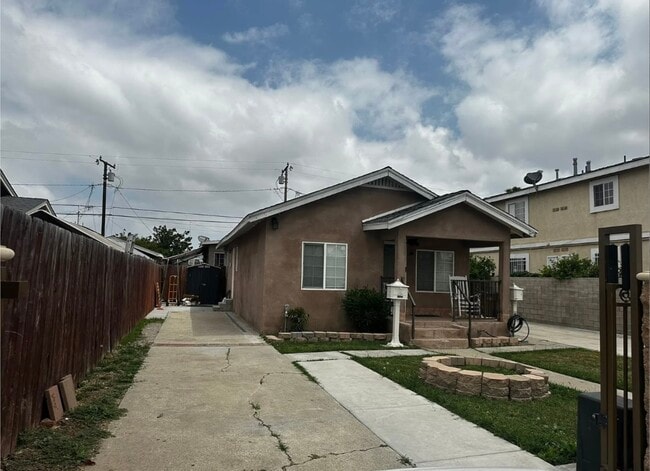 Private gated parking - 1313 W 96th St