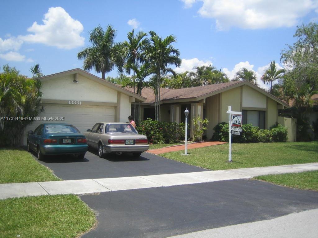 Foto principal - 13331 SW 102nd St