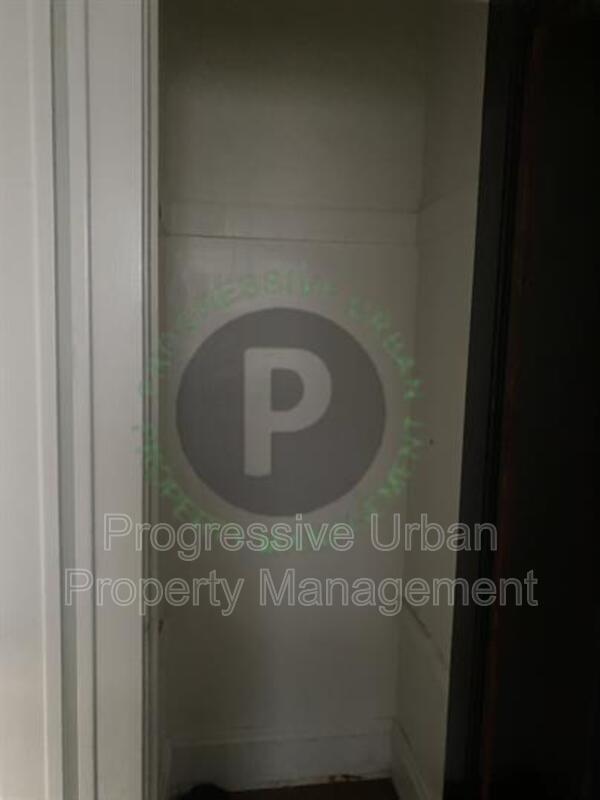 Foto del edificio - 1442 W 101st St