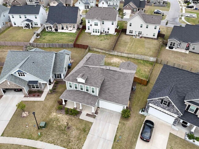 Building Photo - 717 N Pinewalk Way