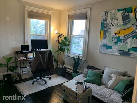 Building Photo - 1 br, 1 bath Apartment - 926 Fayette 2 Unit 2