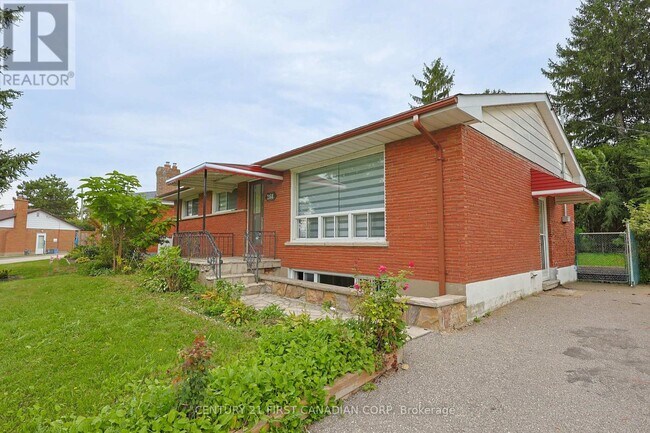 Photo du bâtiment - 268 Burlington Crescent