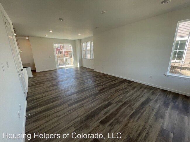 Building Photo - 3 br, 2.5 bath House - 1673 Marquette Alley