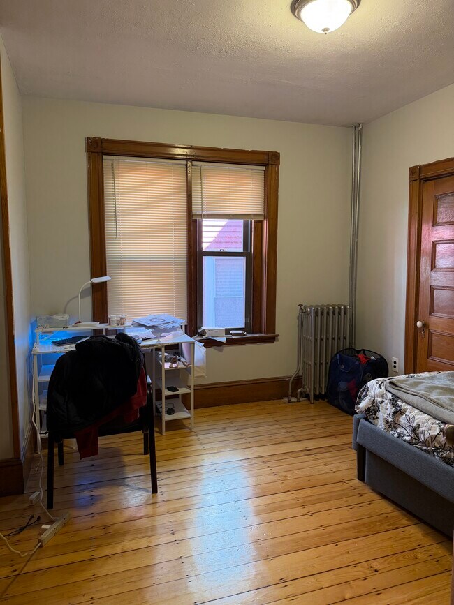 Foto del edificio - 174 Saint Alphonsus St