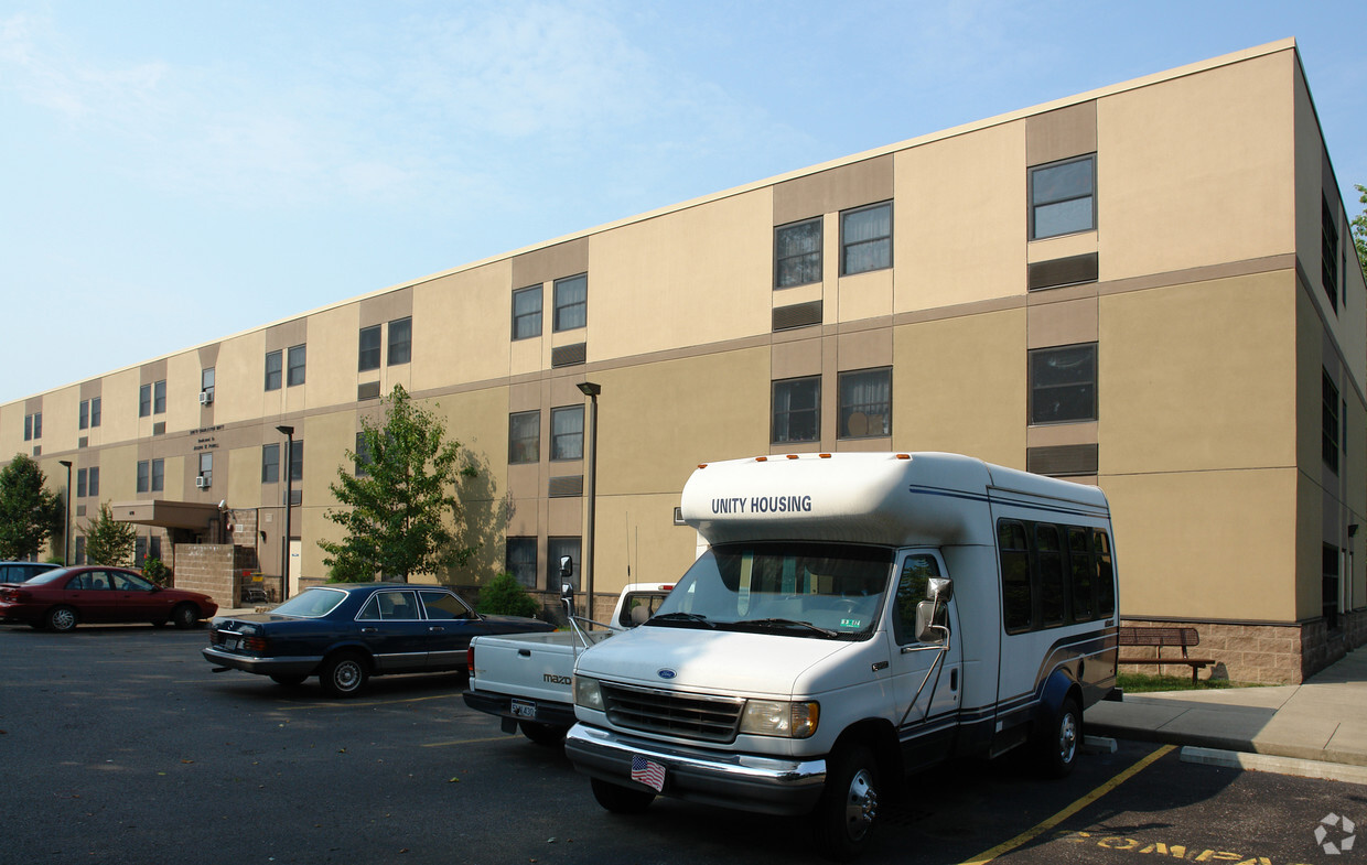 Building Photo - 4718 Kanawha Ave