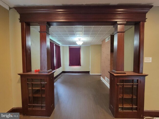 Foto del edificio - 954 2nd St