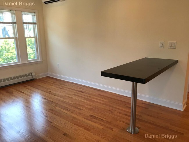 Foto del edificio - 65 Langdon St