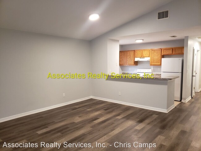 Building Photo - 4 br, 2 bath House - 3440 SE 19th Ave