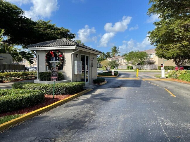 Foto del edificio - 2249 SE 26th Ln
