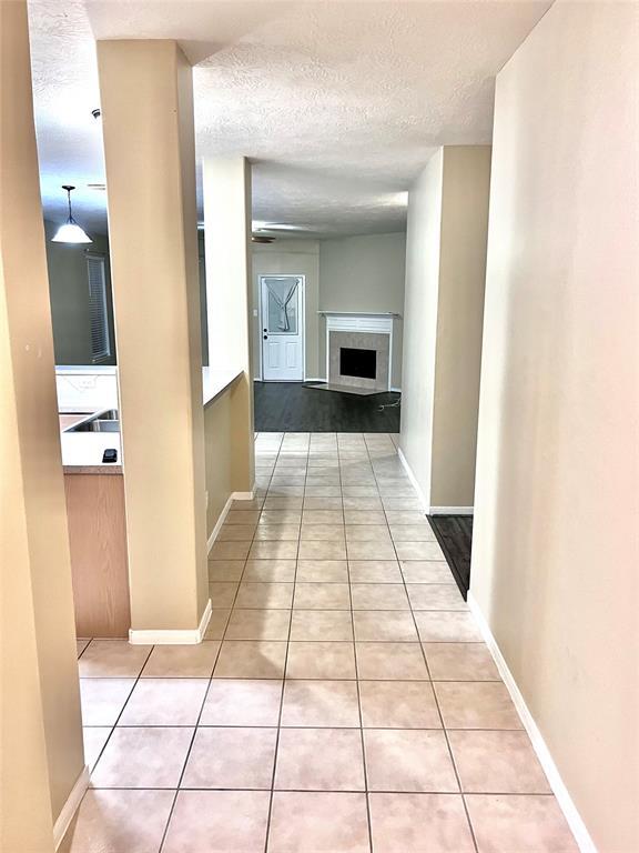 Building Photo - 5301 Carefree Dr