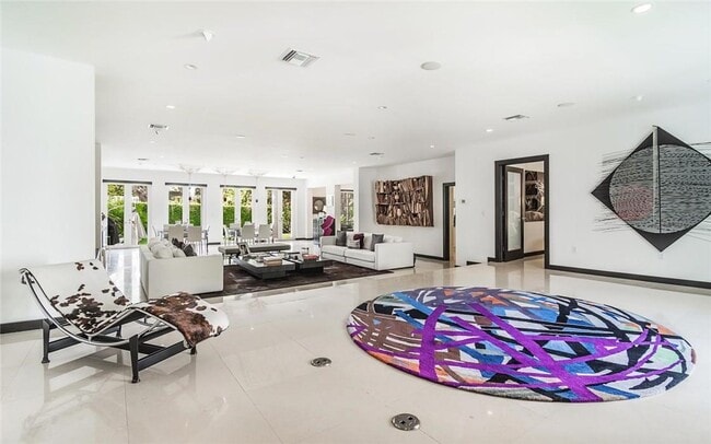 Building Photo - 3020 Brickell Ave