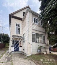 Building Photo - 169 Folger St