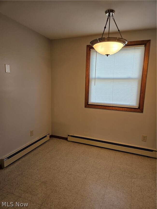 Foto del edificio - 525 S Marion Ave