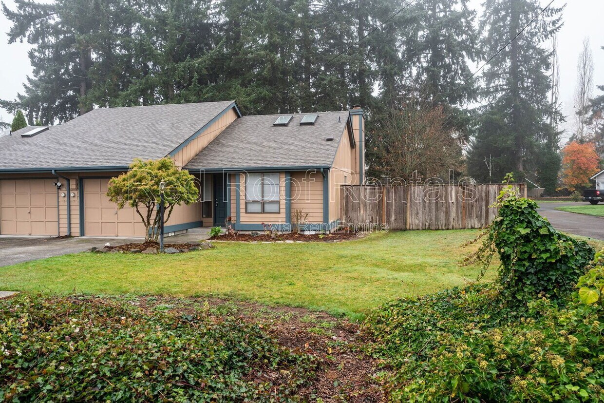 Foto principal - 13702 14th Ave S