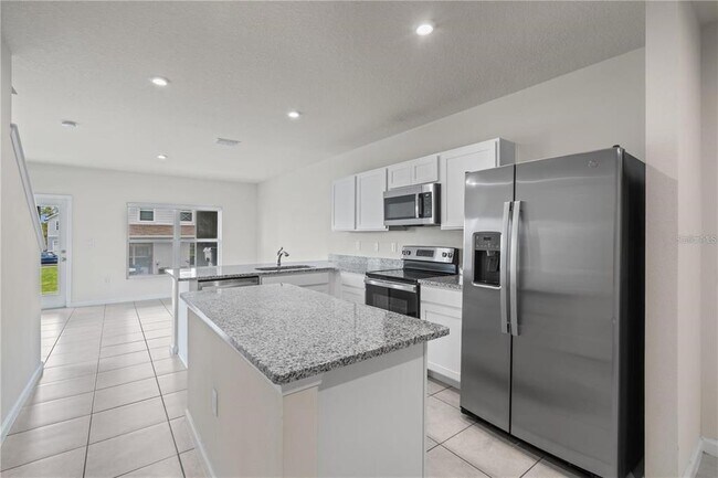 Foto del edificio - 275 Blueberry Ln