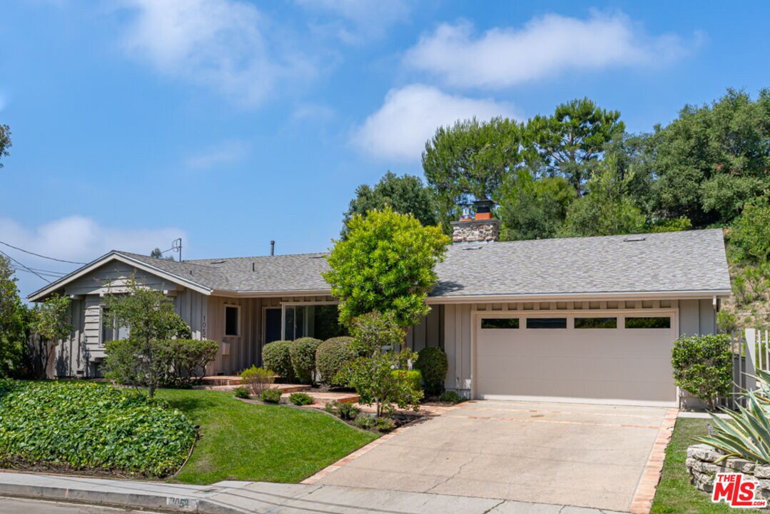 Foto principal - 1053 Maroney Ln