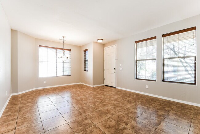 Building Photo - 3419 W Darien Way