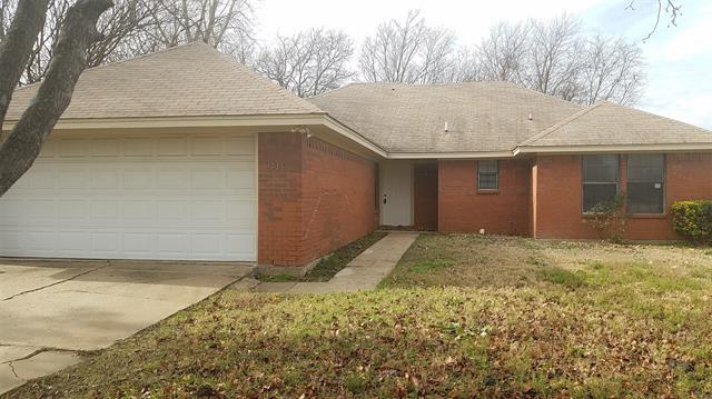 Building Photo - 2713 Henry Rd